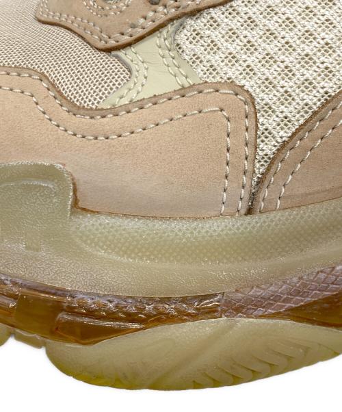 BALENCIAGA（バレンシアガ）BALENCIAGA (バレンシアガ) TRIPLE S CLEAR SOLE スニーカー ベージュ サイズ:27cmの古着・服飾アイテム