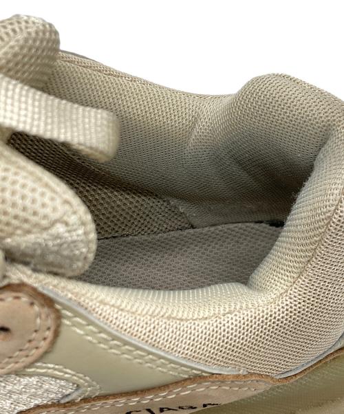 BALENCIAGA（バレンシアガ）BALENCIAGA (バレンシアガ) TRIPLE S CLEAR SOLE スニーカー ベージュ サイズ:27cmの古着・服飾アイテム