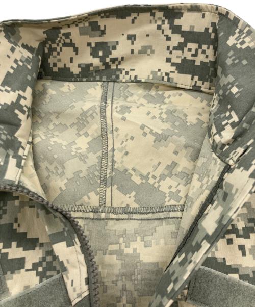 US ARMY（ユーエスアーミー）US ARMY (ユーエスアーミー) 【古着】ECWCS GEN  III LEVEL4 オリーブ サイズ:MEDIUM LONGの古着・服飾アイテム