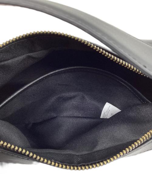 FOLNUA（フォルニュア）FOLNUA (フォルニュア) Bateau Bag Black ブラックの古着・服飾アイテム