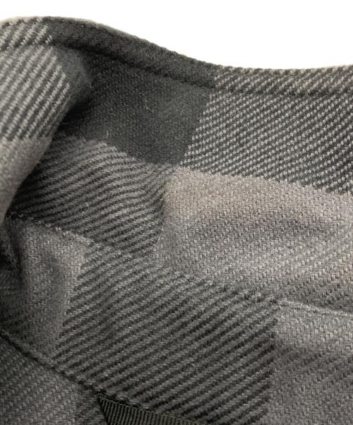 Palm Angels（パーム エンジェルス）Palm Angels (パーム エンジェルス) バックロゴプリントチェックネルシャツ グレー サイズ:Mの古着・服飾アイテム