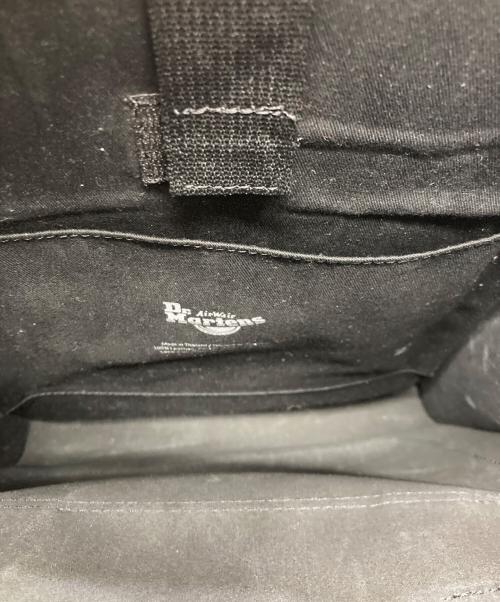 Dr.Martens（ドクターマーチン）Dr.Martens (ドクターマーチン) スモールレザーバックパック ブラックの古着・服飾アイテム