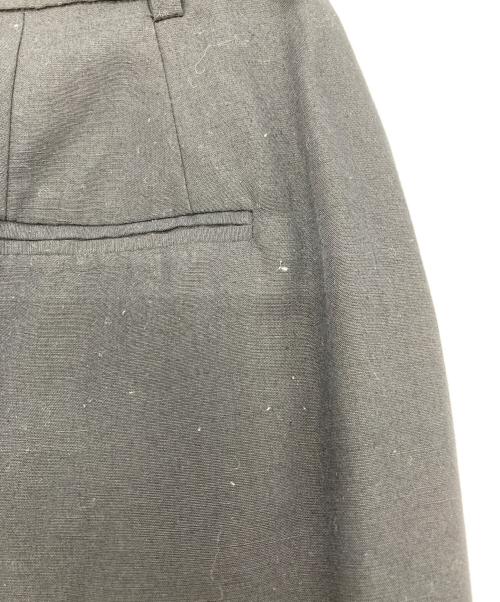BLACK by moussy（ブラックバイマウジー）BLACK by moussy (ブラックバイマウジー) center slit flare skirt ネイビー サイズ:SIZE 0の古着・服飾アイテム