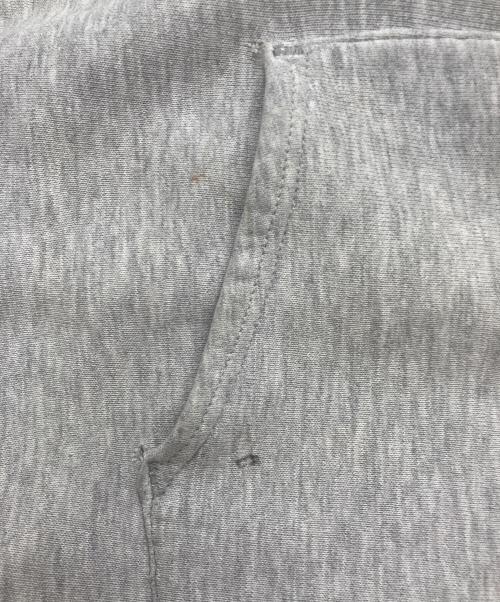 Champion REVERSE WEAVE（チャンピオン リバース ウィーブ）Champion REVERSE WEAVE (チャンピオン リバース ウィーブ) 【古着】ヴィンテージプルオーバーパーカー グレー サイズ:Lの古着・服飾アイテム