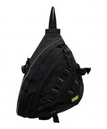 HUF（ハフ）の古着「EMBARCADERO ONE SHOULER」｜ブラック