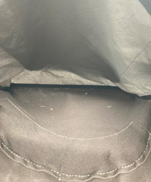 MAISON CANVVAS（メゾン キャンバス）MAISON CANVVAS (メゾン キャンバス) NYLON BACKPACK グレーの古着・服飾アイテム