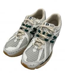 NEW BALANCE（ニューバランス）の古着「1906R ローカットスニーカー」｜アイボリー×グリーン