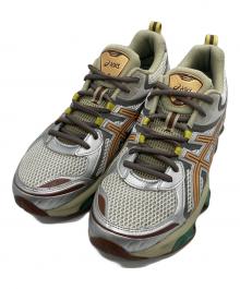 asics（アシックス）の古着「GEL-QUANTUM KINETIC」｜ベージュ