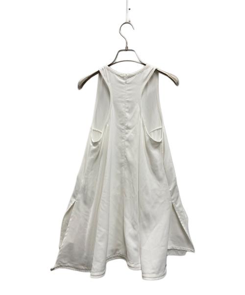UN3D.（アンスリード）UN3D. (アンスリード) レイヤードポケットタンクトップ ホワイト サイズ:SIZE 36の古着・服飾アイテム