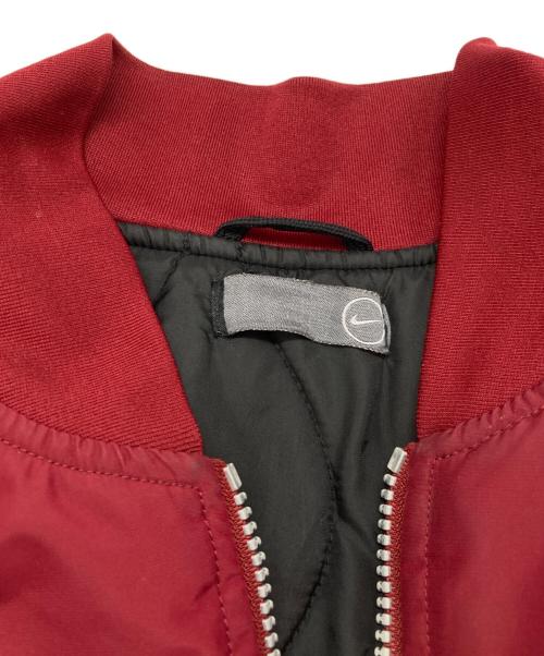 NIKE（ナイキ）NIKE (ナイキ) 中綿リバーシブルブルゾン レッド×ブラック サイズ:Mの古着・服飾アイテム