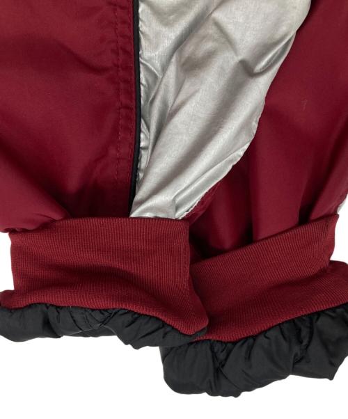 NIKE（ナイキ）NIKE (ナイキ) 中綿リバーシブルブルゾン レッド×ブラック サイズ:Mの古着・服飾アイテム