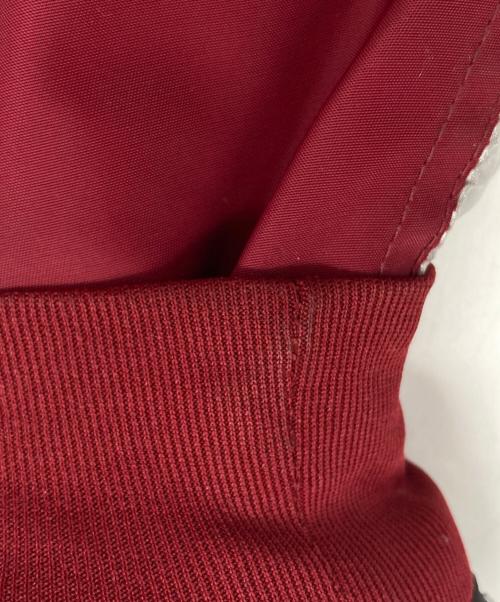 NIKE（ナイキ）NIKE (ナイキ) 中綿リバーシブルブルゾン レッド×ブラック サイズ:Mの古着・服飾アイテム