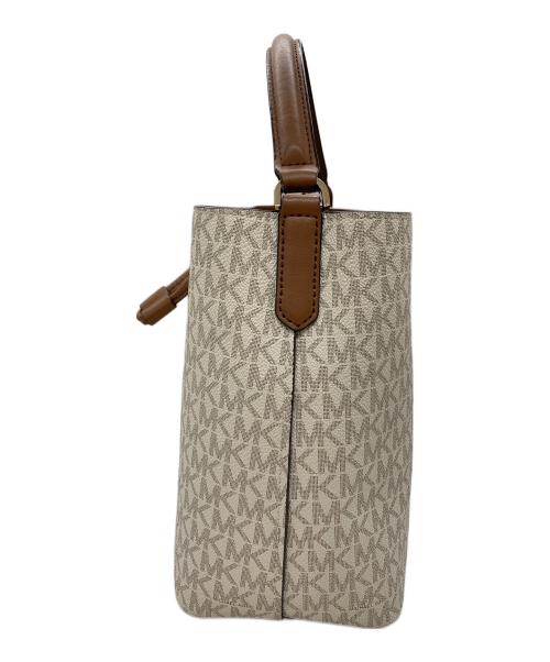 MICHAEL KORS（マイケル・コース）MICHAEL KORS (マイケル・コース) 2WAYショルダーバッグ ホワイトの古着・服飾アイテム