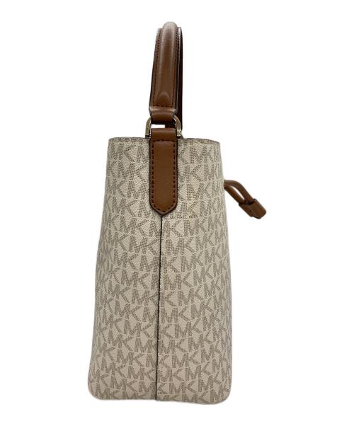 MICHAEL KORS（マイケル・コース）MICHAEL KORS (マイケル・コース) 2WAYショルダーバッグ ホワイトの古着・服飾アイテム