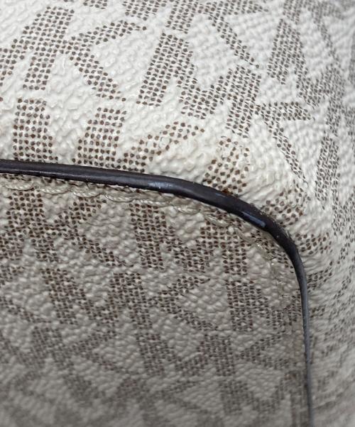 MICHAEL KORS（マイケル・コース）MICHAEL KORS (マイケル・コース) 2WAYショルダーバッグ ホワイトの古着・服飾アイテム