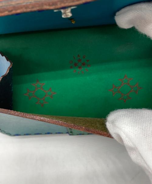 GBL（ジービーエル）GBL (ジービーエル) ojaga design (オジャガデザイン) コンパクトウォレット マルチカラーの古着・服飾アイテム