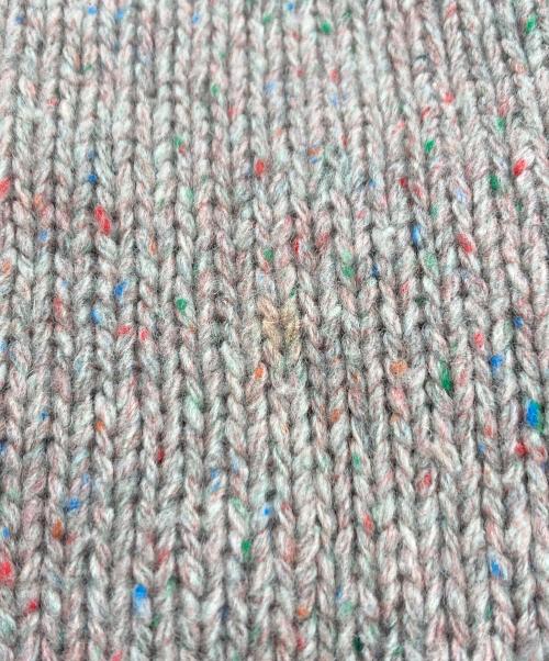 SUPREME（シュプリーム）Supreme (シュプリーム) small box speckle sweater ベージュ サイズ:Mの古着・服飾アイテム