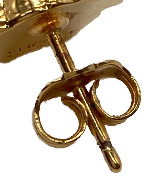 VERSACE（ヴェルサーチェ）VERSACE (ヴェルサーチェ) メデューサロゴピアス ゴールドの古着・服飾アイテム