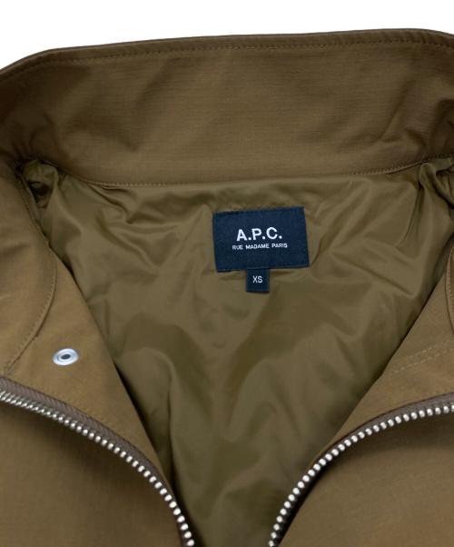 A.P.C.（アーペーセー）A.P.C. (アーペーセー) コーチジャケット ブラウン サイズ:XSの古着・服飾アイテム