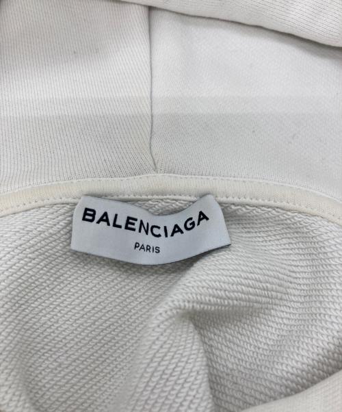 BALENCIAGA（バレンシアガ）BALENCIAGA (バレンシアガ) フードロゴプリント プルオーバーパーカー ホワイト サイズ:XSの古着・服飾アイテム
