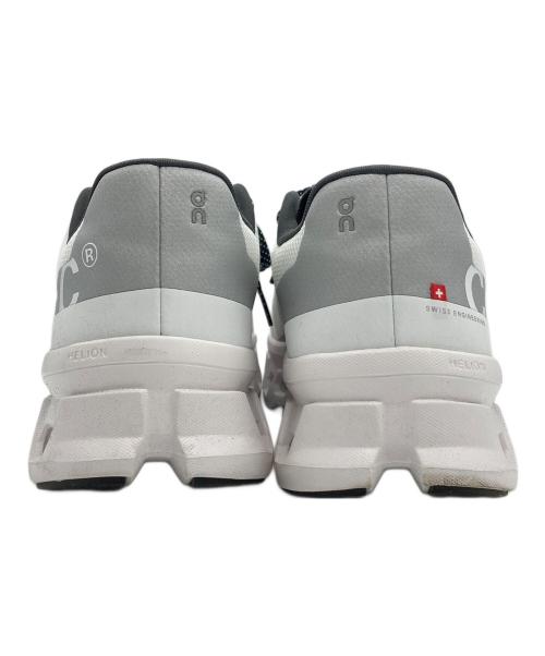 on（オン）On (オン) Cloudmonster ホワイト サイズ:27.5cmの古着・服飾アイテム