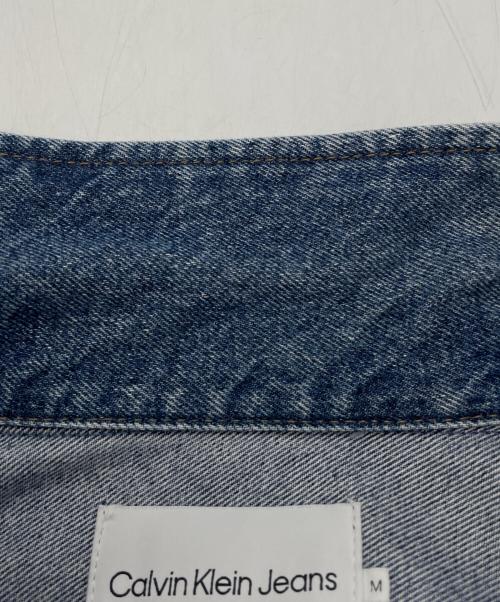 Calvin Klein Jeans（カルバンクラインジーンズ）Calvin Klein Jeans (カルバンクラインジーンズ) デニムシャツジャケット インディゴ サイズ:Mの古着・服飾アイテム