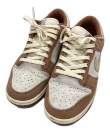 NIKE（ナイキ）の古着「DUNK LOW PRM Medium Curry」｜アイボリー×ブラウン