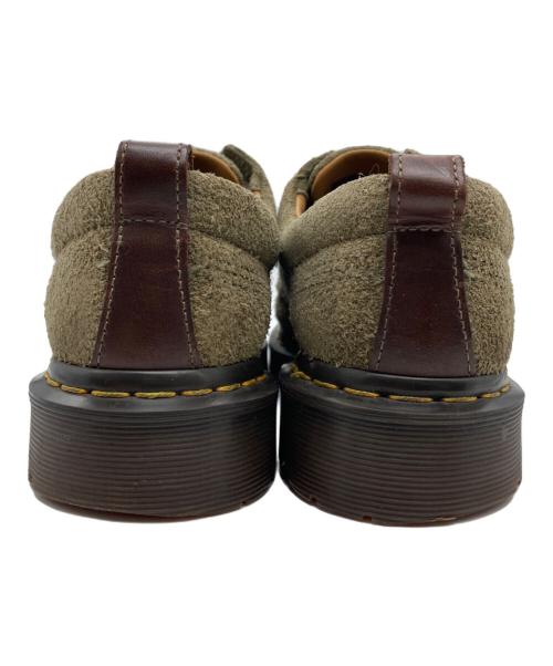 Dr.Martens（ドクターマーチン）Dr.Martens (ドクターマーチン) LOWELL スウェードシューズ ベージュ サイズ:25cmの古着・服飾アイテム