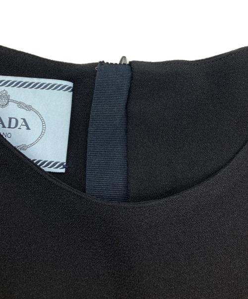 PRADA（プラダ）PRADA (プラダ) 花柄ワンピース ブラック サイズ:40の古着・服飾アイテム
