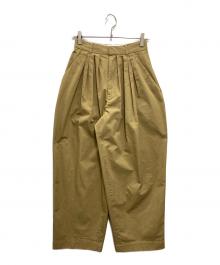 TODAYFUL（トゥデイフル）の古着「Tuck Tapered Trousers」｜ベージュ
