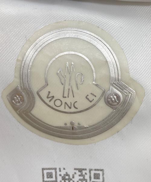 MONCLER（モンクレール）MONCLER (モンクレール) ロゴワッペンポロシャツ ネイビー サイズ:Mの古着・服飾アイテム