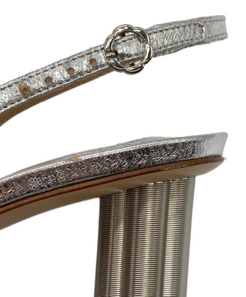 Salvatore Ferragamo（サルヴァトーレ フェラガモ）Salvatore Ferragamo (サルヴァトーレ フェラガモ) ヒールパンプス グレー サイズ:4 1/2 Dの古着・服飾アイテム