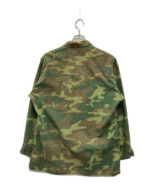 US ARMY（ユーエスアーミー）US ARMY (ユーエスアーミー) ジャングルファティーグ ジャケット カーキ サイズ:medium regularの古着・服飾アイテム