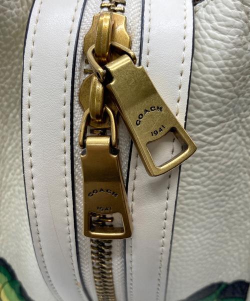 COACH（コーチ）COACH (コーチ) Disney (ディズニー) ローグ25キャタピラー2WAYショルダーバッグ ホワイトの古着・服飾アイテム