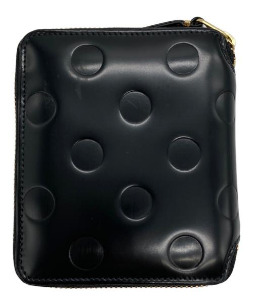 COMME des GARCONS（コムデギャルソン）COMME des GARCONS (コムデギャルソン) ドットエンボス2つ折り財布 ブラックの古着・服飾アイテム