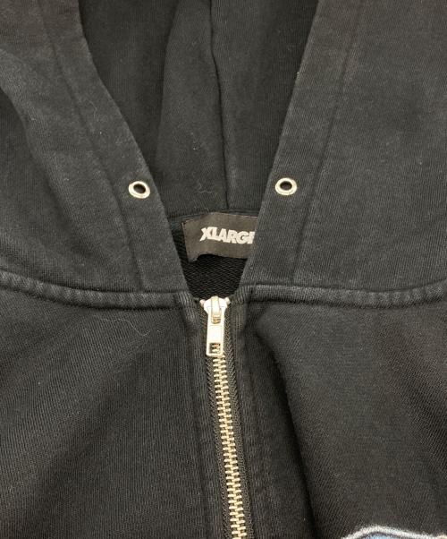 X-LARGE（エクストララージ）X-LARGE (エクストララージ) PAINTING ZIP-UP HOODED SWEATSHIRT ブラック サイズ:Lの古着・服飾アイテム