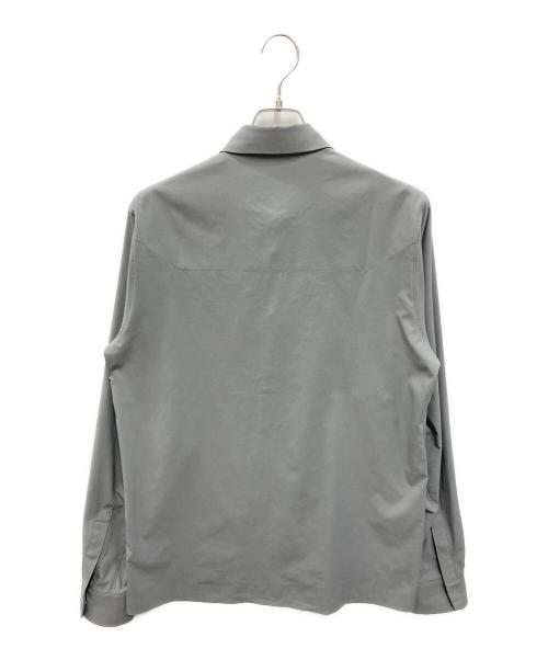 ARC'TERYX（アークテリクス）ARC'TERYX (アークテリクス) Skyline LS Shirt グレー サイズ:Mの古着・服飾アイテム