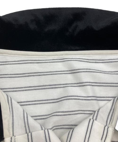 cccmalie（シーマリー）cccmalie (シーマリー) ベロア襟ボーダーカットソー ホワイト×ブラック サイズ:38の古着・服飾アイテム