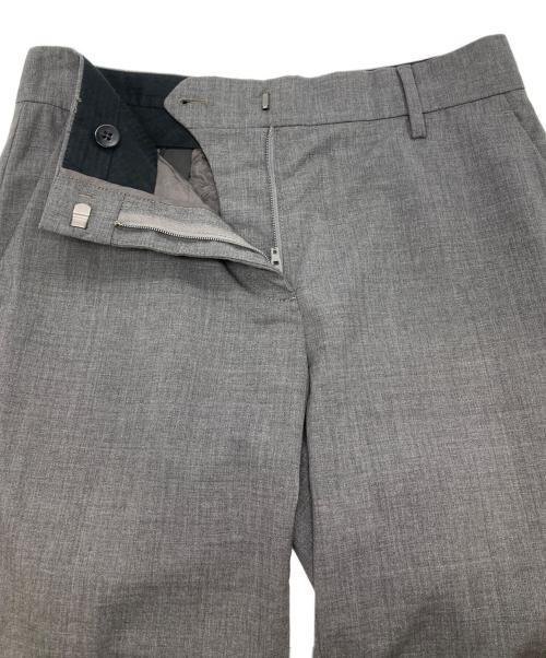 PRADA（プラダ）PRADA (プラダ) テーパードスラックス グレー サイズ:36の古着・服飾アイテム
