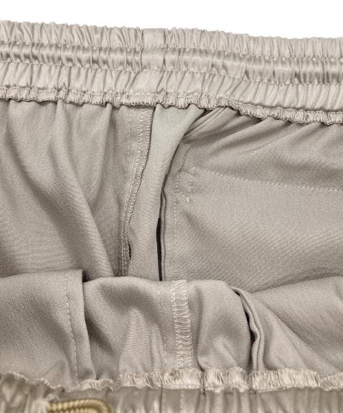 Needles（ニードルズ）Needles (ニードルズ) FRINGE BOOT-CUT TRACK PANT ベージュ サイズ:Mの古着・服飾アイテム