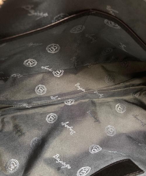 Bajolugo（バジョルゴ）Bajolugo (バジョルゴ) レザーショルダーバッグ ブラックの古着・服飾アイテム