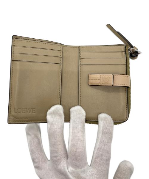 LOEWE（ロエベ）LOEWE (ロエベ) スリムジップ バイフォールド ベージュ×カーキの古着・服飾アイテム