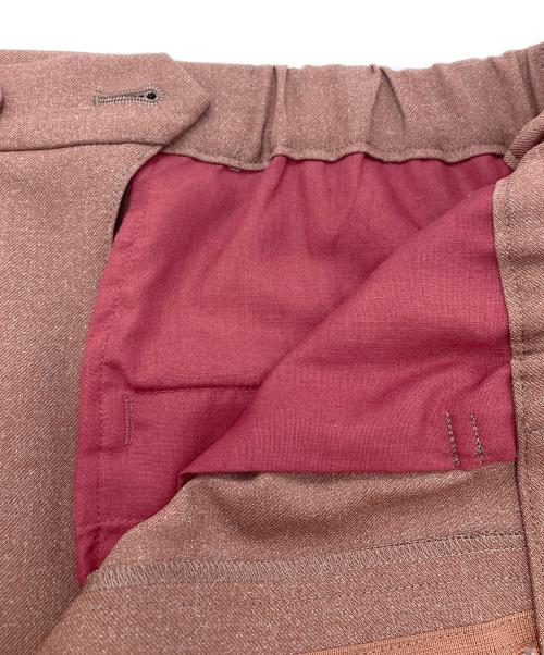 ISSEY MIYAKE MEN（イッセイミヤケメン）ISSEY MIYAKE MEN (イッセイミヤケメン) WOOL LIKE WINGS Tapered Trousers バーガンディー サイズ:4の古着・服飾アイテム