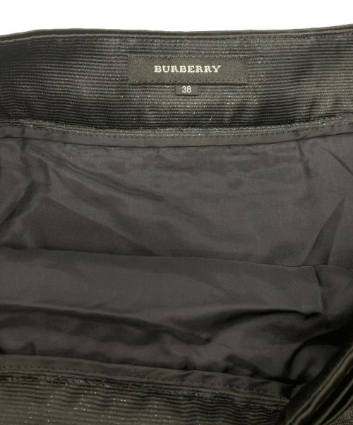 BURBERRY（バーバリー）BURBERRY (バーバリー) 裏地チェック ジャケット スカートセットアップ ブラック サイズ:38の古着・服飾アイテム