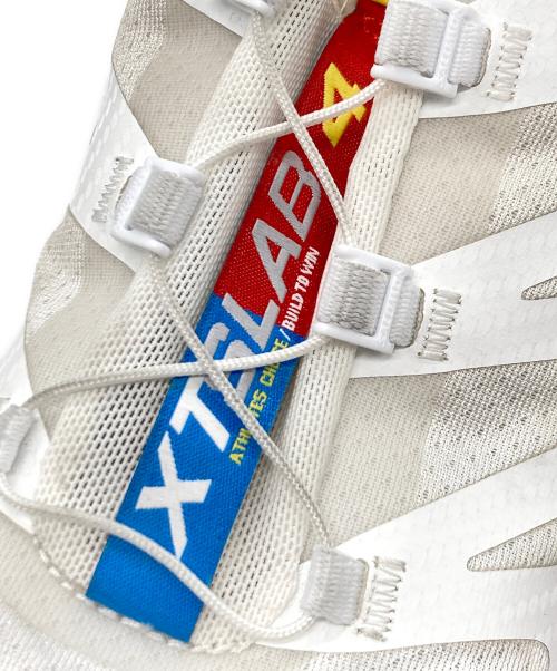 SALOMON（サロモン）SALOMON (サロモン) XT-6 Vanilla/White ホワイト サイズ:25㎝の古着・服飾アイテム