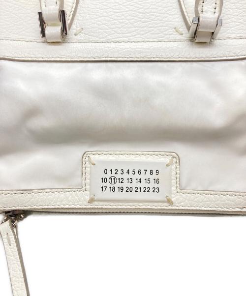 Maison Margiela（メゾンマルジェラ）Maison Margiela (メゾンマルジェラ) 5AC 2ポケット ショルダーバッグ ホワイトの古着・服飾アイテム
