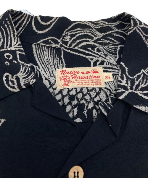 native Hawaiian（ネイティブハワイアン）native Hawaiian (ネイティブハワイアン) 【古着】ヴィンテージアロハシャツ ブラック サイズ:36の古着・服飾アイテム