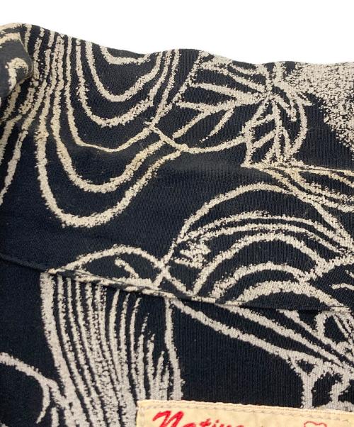 native Hawaiian（ネイティブハワイアン）native Hawaiian (ネイティブハワイアン) 【古着】ヴィンテージアロハシャツ ブラック サイズ:36の古着・服飾アイテム