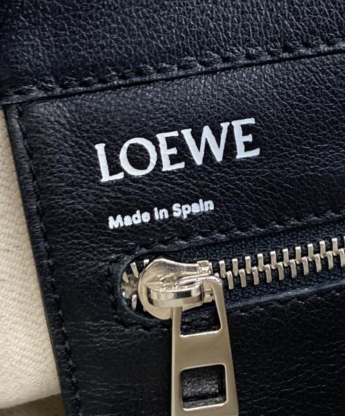 LOEWE（ロエベ）LOEWE (ロエベ) イーストウエストショッパー ブラックの古着・服飾アイテム