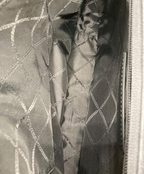 MICHAEL KORS（マイケルコース）MICHAEL KORS (マイケルコース) コルビー レザー メッセンジャーバッグ ブラックの古着・服飾アイテム
